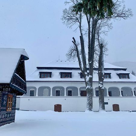 Kastiel Cicmany Hotel Kültér fotó